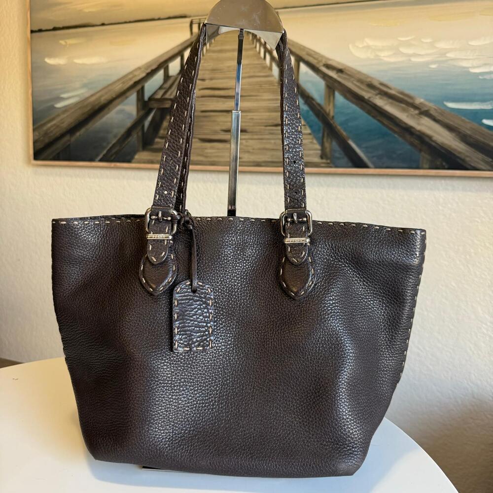 💎✨RARE✨💎 Authentic FENDI Selleria Leather Tote Bag